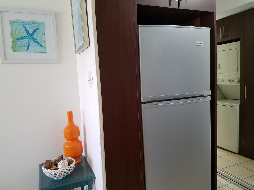 Beachfront Coral Beach Condo 산후안 외부 사진