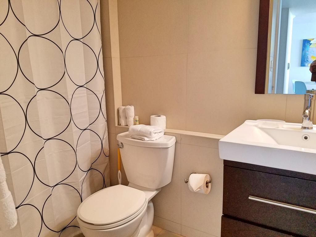 Beachfront Coral Beach Condo 산후안 외부 사진