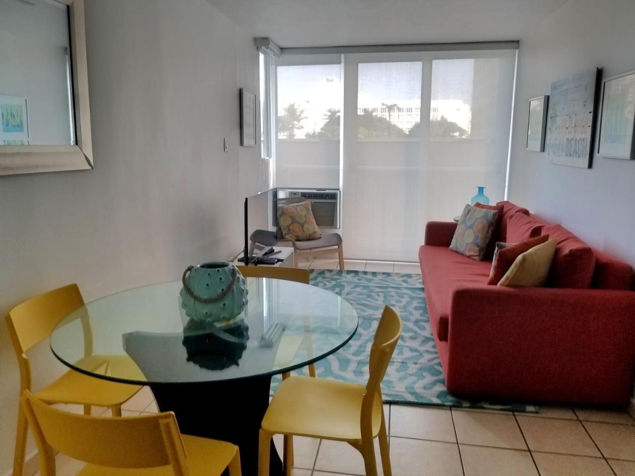 Beachfront Coral Beach Condo 산후안 외부 사진